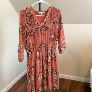 Women’s mauve floral dress